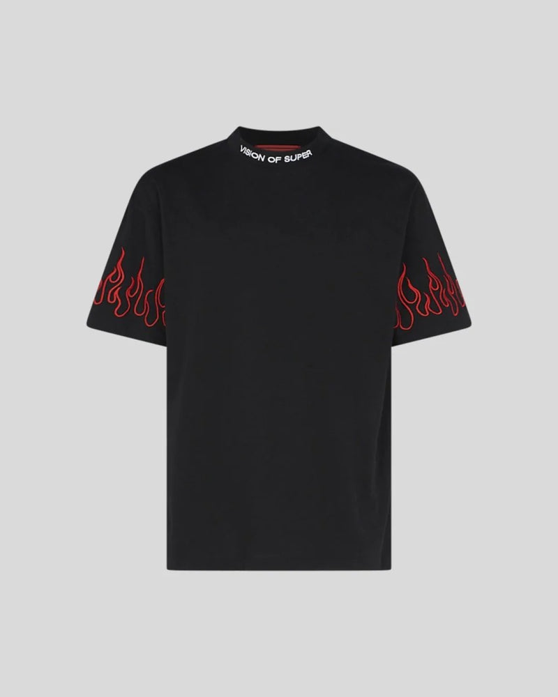 T-Shirt nera con fiamme ricamate rosse